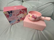 老協珍 Hello Kitty夢幻賞櫻「日櫻款」、「櫻雨款」牛奶鍋 全新