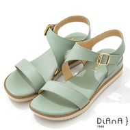 DIANA 3.5cm輕色質感牛皮寬板一字涼鞋-簡約樂活-湖水綠