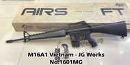 ปืนยาวปืนบีบีกันไฟฟ้าใช้แบตเตอรี่ รุ่น M16A1 ค่าย J.G. WORKS พร้อมแบตเตอรี่+ที่ชาร์จ มือ1 เก็บเงินปลายทางได้