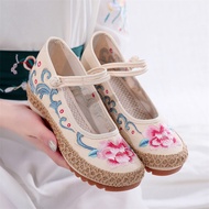 Increased the new spring and summer in folk embroidered shoes female antique old Beijing cloth shoes collocation thick bottom hanfu dance shoes