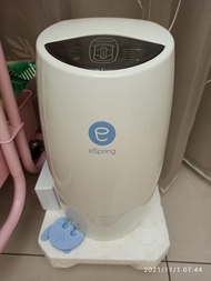 安麗益之源淨水器(含鵝頸龍頭,含全新未使用分流器組,安裝工具包,水管)