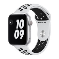 Apple Watch Nike Series 6 (GPS) 44mm - 銀色(MG293TA/A)