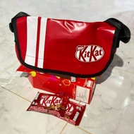 kitkat กระเป๋าสะพาย 2020 หมวกบักเก็ต มีสายรัดคาง