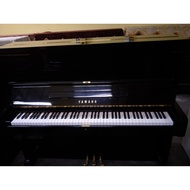 Yamaha U2B Upright Piano