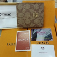 SALE!!! กระเป๋าสตางค์ coach ลาย C signature แคร์การ์ด การ์ด ถุงผ้า กล่อง