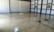 EPOXY FLOOR PAINT ( CLEAR SEALER HEAVY DUTY BRAND ) CAT LANTAI RUMAH / TOILET TILES / CEMENT / FLOOR ( 5L or 1L )