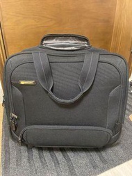 Delsey trolley rolling briefcase cabin size 登機行李箱 拖式