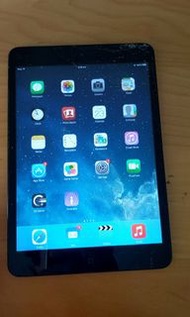 iPad mini 1st Generation (iPad mini 1), Wi-Fi + cellular, 16GB cracked screen