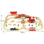 [SG STOCK] Wooden train Track - 80 PCS SET with electric train