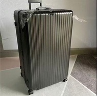 全新14吋至100吋以上，黑色同其他色行李箱，歡迎問