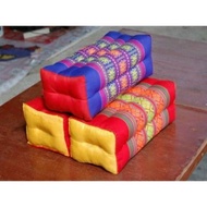 Khit pillow, kapok pillow, kapok pillow, pack of 4 and divided for sale, white face, assorted colors, Khit pillow