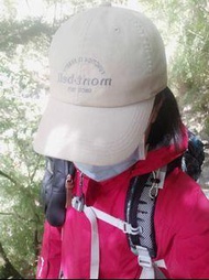 登山Patagonia 毛帽和Mont bell 鴨舌帽（S/M號）