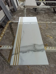 Granit tangga Motif marmer putih Statuario grey Garis Gold 30x60,30x80,30x90,30x100,30x120