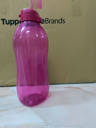 Tupperware Giant Eco Bottle 2L botol air