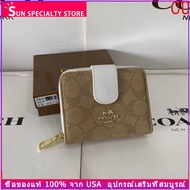 กระเป๋าสตางค์coach กระเป๋าสตางค์โค้ช ขนาด 5.5 นิ้ว รุ่นพับใบสั้น