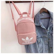 AdidasStreet สไตล์กระเป๋าเดินทางนักเรียน Boy สาวเดินป่า Racing camping กระเป๋าเป้สะพายหลังกันน้ำนักเรียนกระเป๋าเป้สะพายของเด็ก
