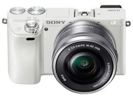 Sony A6000 白色 相機 + SEL55210 鏡頭 ( 連相機袋 鏡頭袋 3舊電池 1個义電座)