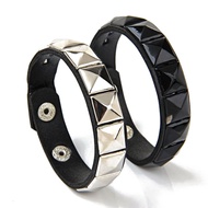 2X Bracelet leather strap metal retro square rivets Bracelet