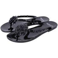 MONCLER NEW LYDIE 花朵鉚釘飾PVC夾腳拖鞋(黑色)