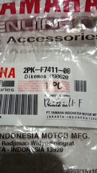 Original Footrest (Yamaha R15) (2PK1)