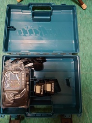 牧田Makita 12v 充電器 電池 工作盒