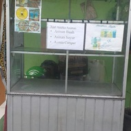 Etalase Makanan Bekas
