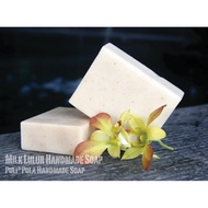 Sabun Buatan Tangan - Normal to dry / Whitening Skin - Milk Lulur Handmade Soap 牛奶露露手工皂 *Puli Pola*