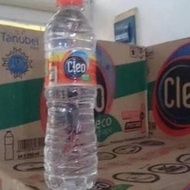 Air minum murni cleo botol 550ml sedang eco shape karton isi 24botol