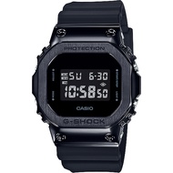 【CASIO 卡西歐】G-SHOCK 超人氣軍事風格手錶-黑(GM-5600B-1)