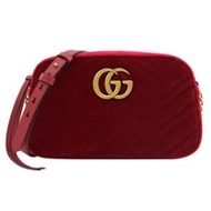 GUCCI GG Marmont 24cm 絎縫絨布相機包.紅