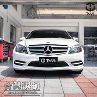 TWL 台灣碳纖 全新 BENZ W204 08 09 10 11年美規 C300 AMG 前保桿專用 下中通風網