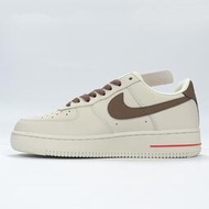 Nike Air Force 1 07 奶白咖啡色 休閒運動板鞋 情侶鞋 808788-996