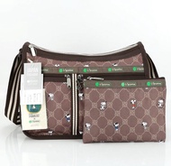 LeSportsac กระเป๋าสะพายข้างคลาสสิค2020กระเป๋าใบเล็กสำหรับจัดส่งกระเป๋าเดินทางกระเป๋าหลายชั้นน้ำหนักเบาความจุใหญ่พกสะดวก7507ขนาดใหญ่