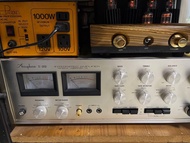 Accuphase e-202