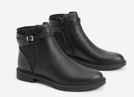 Kenneth Cole wind buckle黑色踝靴(US 8)