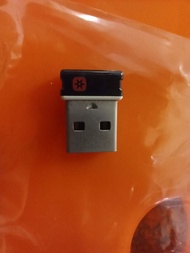 logitech unifying USB 接收器