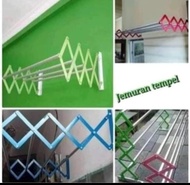 jemuran tempel dinding