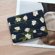 iPad 12.9/Air5/iPad 9/mini 6 柔白香氛花朵 皮革平板保護套