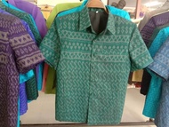 เสื้อสุภาพบุรุษแขนสั้นลายขิดขอ sssss เสื้อผ้ามัดหมี่ลายพระราชทานท่านหญิงสิริวัณณวรีฯ