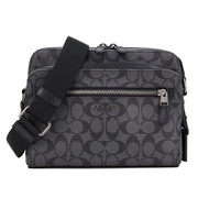 COACH PVC LOGO男用雙拉鍊寬版斜背包(黑灰)