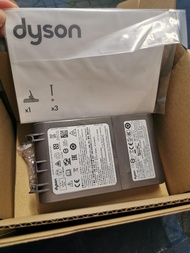 Dyson V8 fluffy slim 電池 (全新原裝)