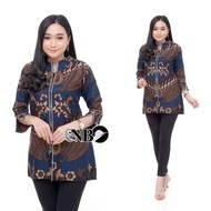 Atasan Batik Wanita Modern 2021 Terbaru Blouse Batik terbaru 2021 Atasan Batik Jumbo XXL Atasan Batik Wanita Kantor M-XXL Atasan Batik Remaja Wanita Terbaru Blouse Batik Kekinian Atasan Batik Kerja Wanita Blouse Batik Kekinian By Danapati Batik