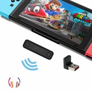 《Ps4/ns/pc藍牙接收器》1.最薄的藍牙發射器適用於Nintendo Switch，PS4，PC多平台2.底部的隱藏按鈕和小LED在遊戲中不會產生任何視覺干擾3.現在有了麥克風小工具，它支持Fortnite等遊戲的遊戲內語音聊天 ( only for pro version )4.提供完美的解決方案，以使非藍牙設備能夠連接到藍牙接收器，例如耳機和揚聲器地址：荃灣大河道18號 地皇廣場 3樓377號鋪(荃灣地鐵站A出口然後過行人天橋，大新銀行隔離，全程步行約3分鐘)