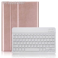 【เคสไอแพด】 iPad Keyboard Case with Pen Slot For 2020 iPad Air 4rd Gen 10.9 iPad 9th 8th Gen/7th Gen 10.2 inch Cover iPad 6th 5th Gen 9.7inch /Pro 12.9 11 10.5 9.7 Air1234 Mini 123456 Smart iPad Cover