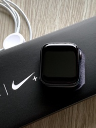 Apple Watch Series 4 Nike+ 44mm LTE 中華電信版