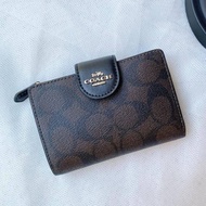 แท้100%🚩Coach Medium Wallet กระเป๋าสตางค์ใบกลาง 2 พับ