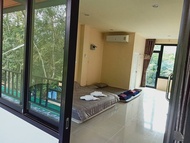 住宿 บ้านลูกไม้คีรีวง 2 泰國
