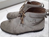 麥肯納 麂皮休閒鞋 size 9.5
