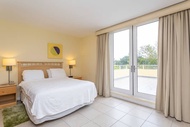 住宿 One Bed Apt | Coconut Grove | 1,040 Sq Ft 邁阿密, 佛羅里達, 美國