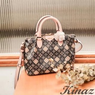 【KINAZ】雙拉鍊LOGO老花手提斜背水餃包-克拉拉系列